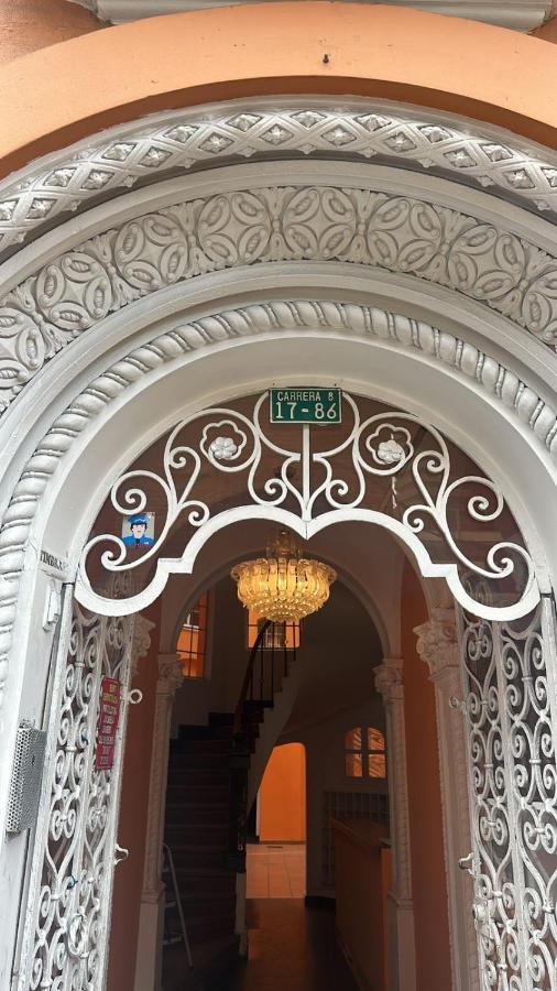 Hotel Artistico Богота Экстерьер фото